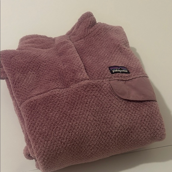 Patagonia Kids' Mauve Fleece Hoodie - Picture 8 of 8